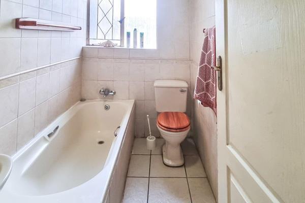4 Bedroom Property for Sale in Beyers Park Gauteng