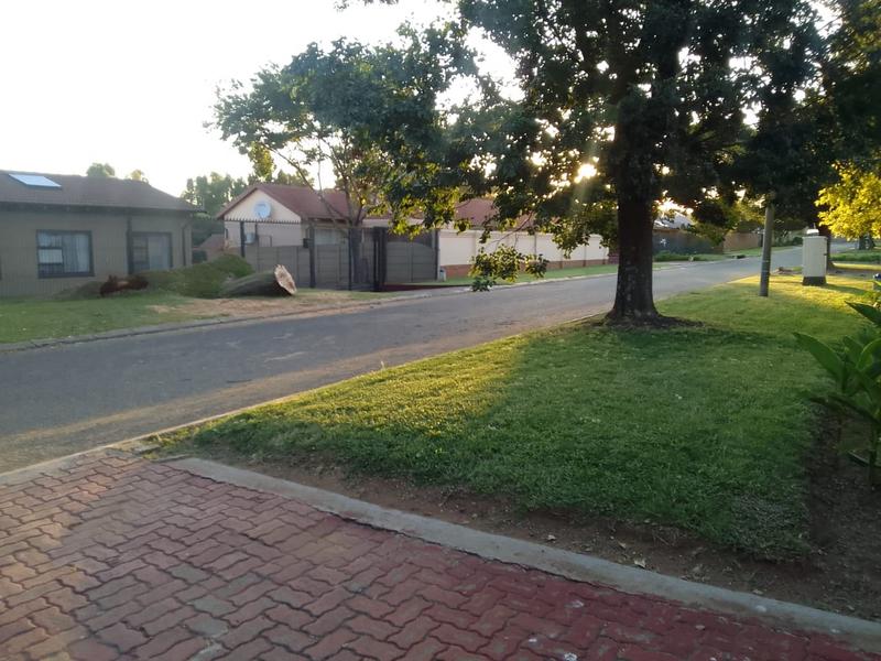 4 Bedroom Property for Sale in Beyers Park Gauteng