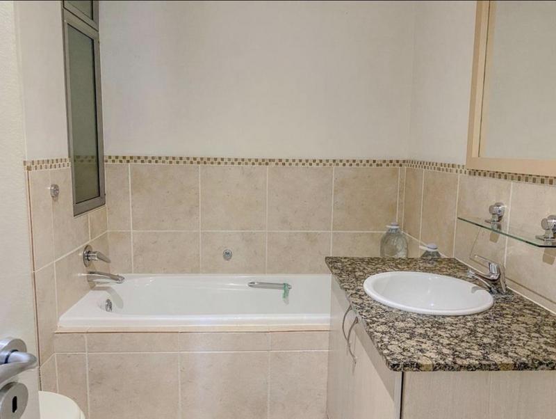 2 Bedroom Property for Sale in Sandton Central Gauteng