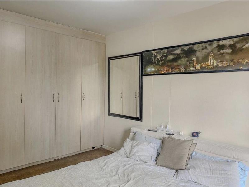 2 Bedroom Property for Sale in Sandton Central Gauteng