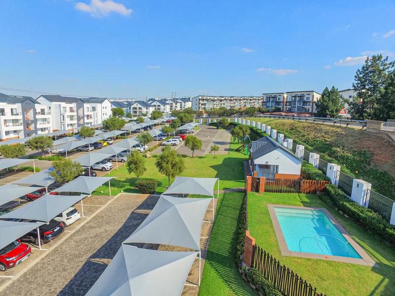 To Let 1 Bedroom Property for Rent in Greenstone Hill Gauteng