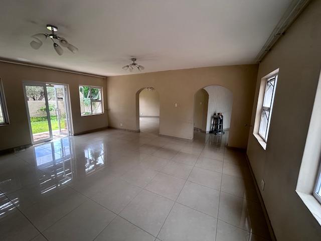 To Let 4 Bedroom Property for Rent in Six Fountains Residential Estate Gauteng