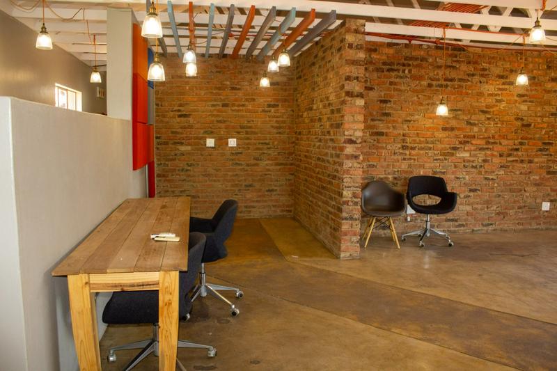 To Let commercial Property for Rent in Helderkruin Gauteng