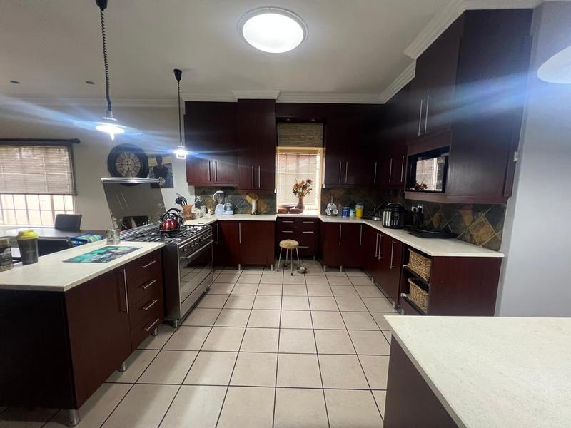 3 Bedroom Property for Sale in Greenhills Gauteng