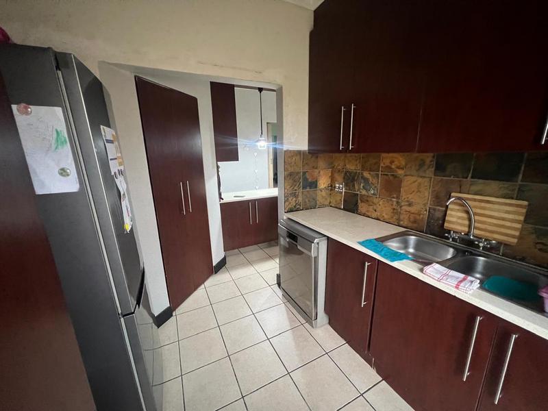 3 Bedroom Property for Sale in Greenhills Gauteng