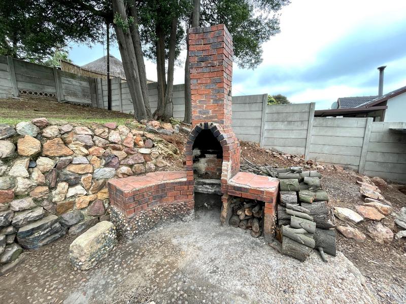 3 Bedroom Property for Sale in Rangeview Gauteng