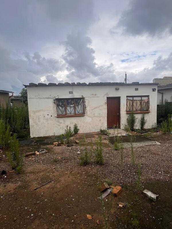 2 Bedroom Property for Sale in Phomolong Gauteng