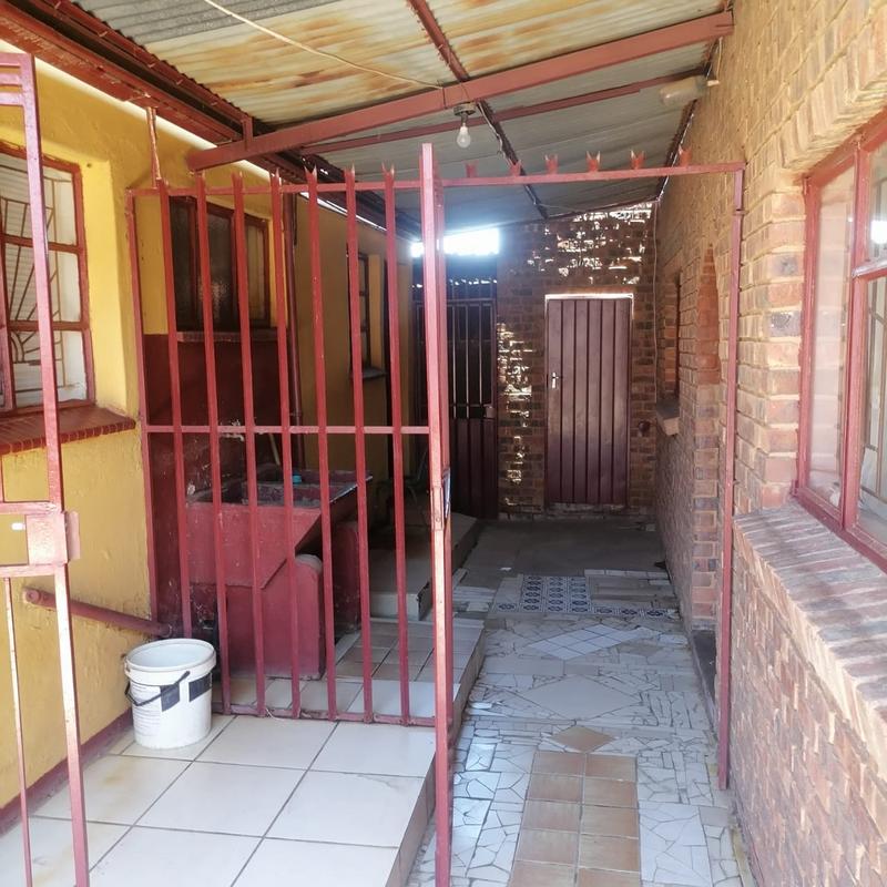 4 Bedroom Property for Sale in Soshanguve Gauteng