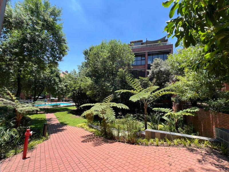 To Let 2 Bedroom Property for Rent in Atholl Gauteng