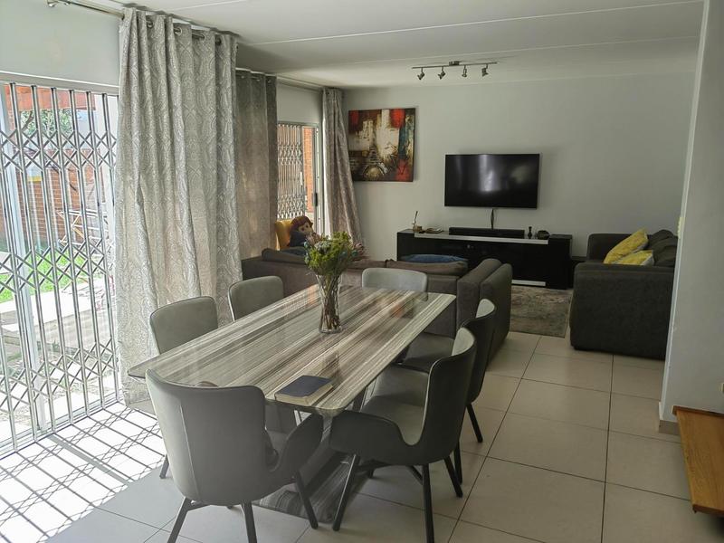 To Let 3 Bedroom Property for Rent in Broadacres Gauteng