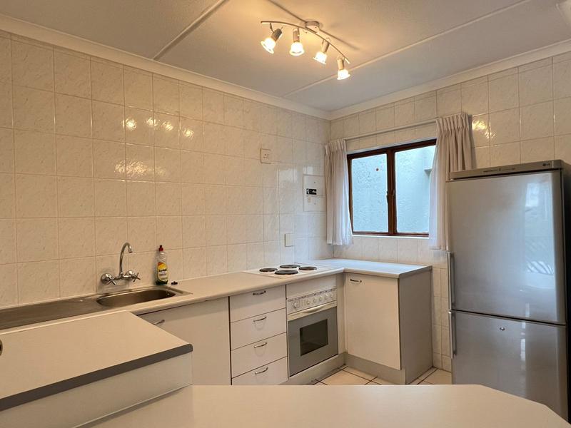 To Let 1 Bedroom Property for Rent in Benmore Gauteng