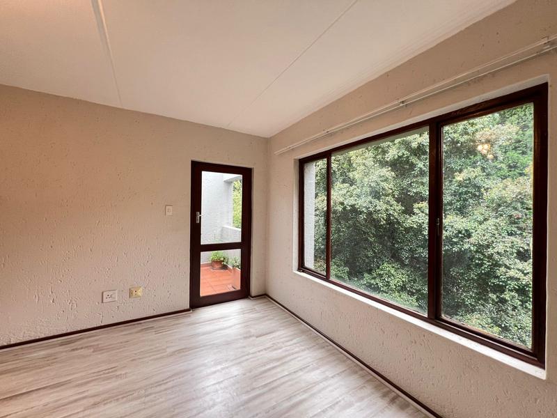 To Let 1 Bedroom Property for Rent in Benmore Gauteng