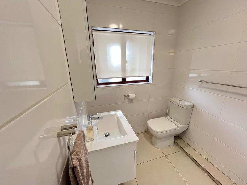 To Let 1 Bedroom Property for Rent in Benmore Gauteng