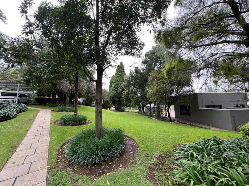 To Let 1 Bedroom Property for Rent in Benmore Gauteng