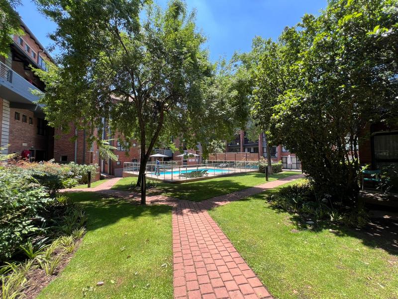 2 Bedroom Property for Sale in Atholl Gauteng