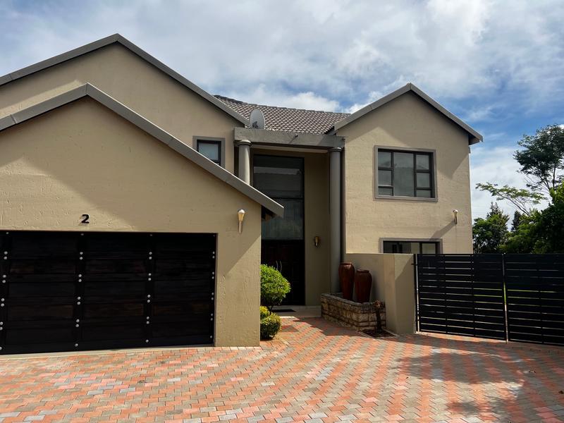 4 Bedroom Property for Sale in Midfield Estate Gauteng