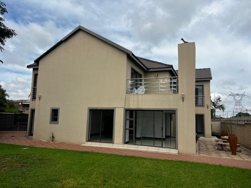 4 Bedroom Property for Sale in Midfield Estate Gauteng