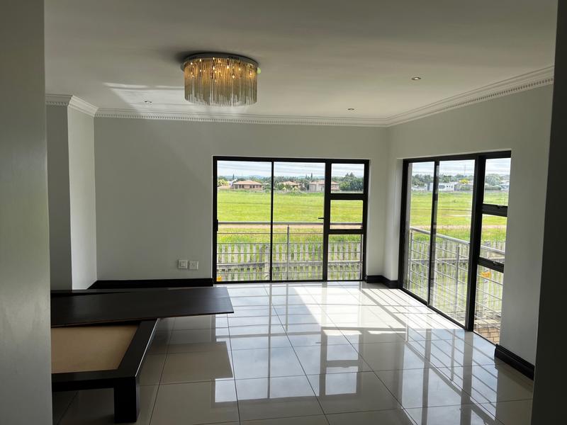 4 Bedroom Property for Sale in Midfield Estate Gauteng
