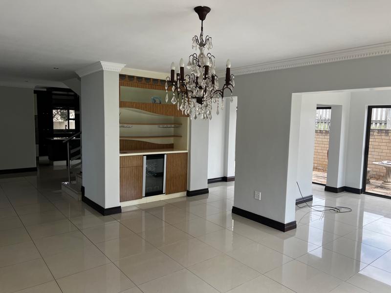 4 Bedroom Property for Sale in Midfield Estate Gauteng