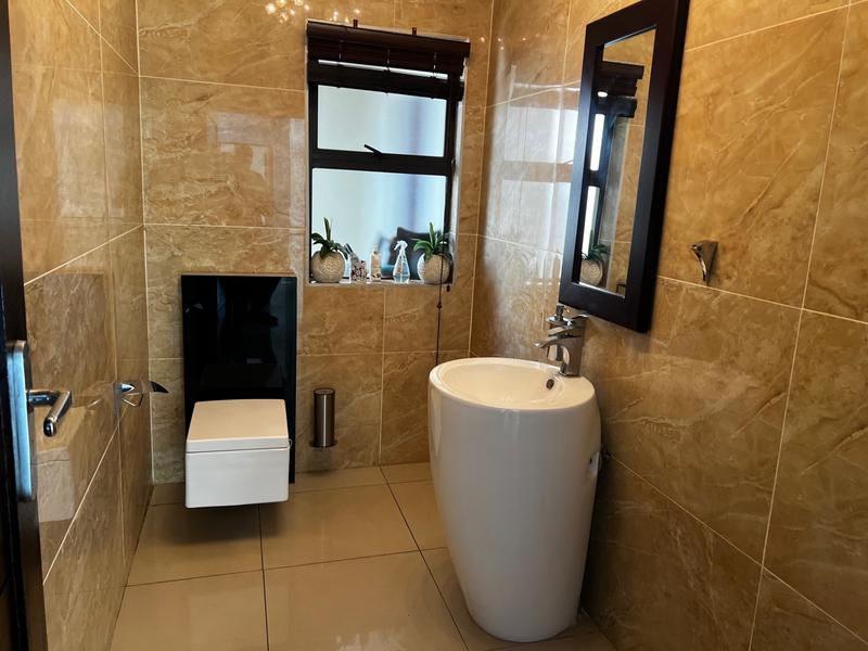 4 Bedroom Property for Sale in Midfield Estate Gauteng