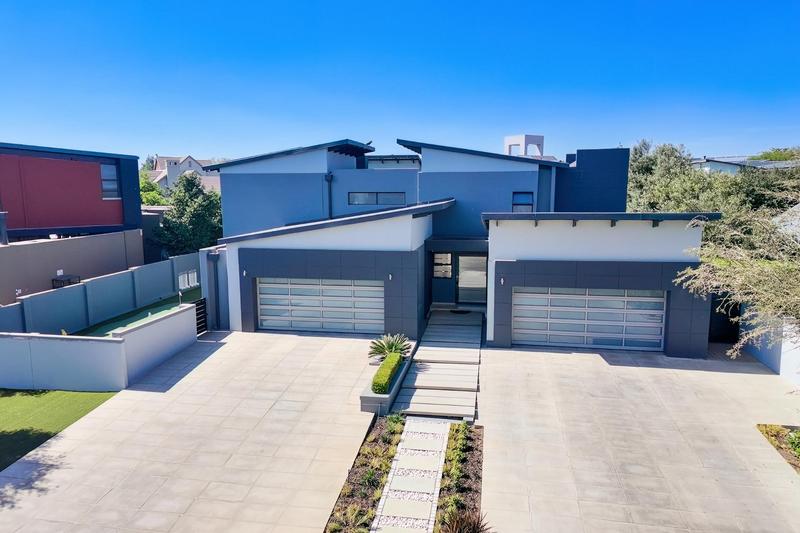 To Let 6 Bedroom Property for Rent in Midstream Ridge Gauteng