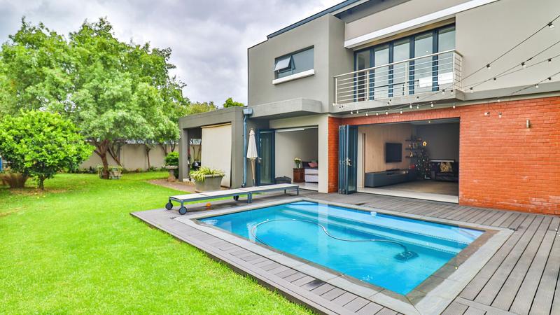 5 Bedroom Property for Sale in Midstream Ridge Gauteng