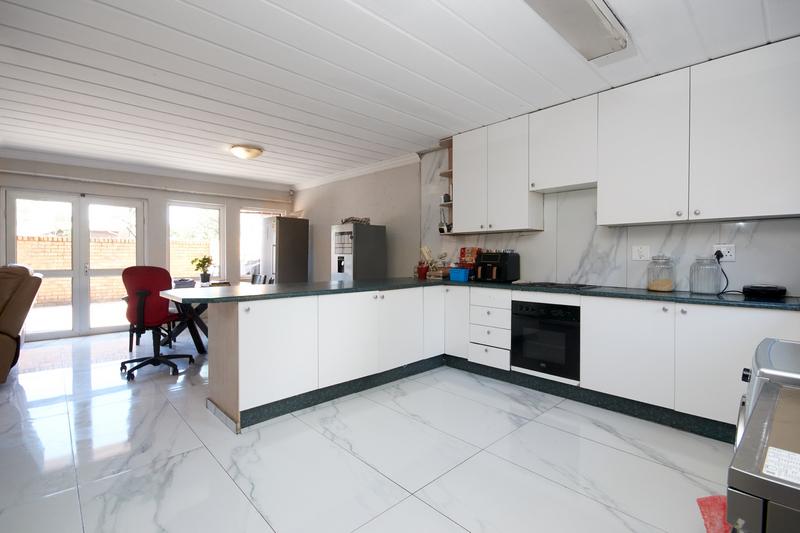 3 Bedroom Property for Sale in Ferndale Gauteng