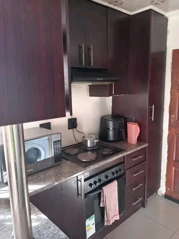 To Let 2 Bedroom Property for Rent in Protea Glen Gauteng