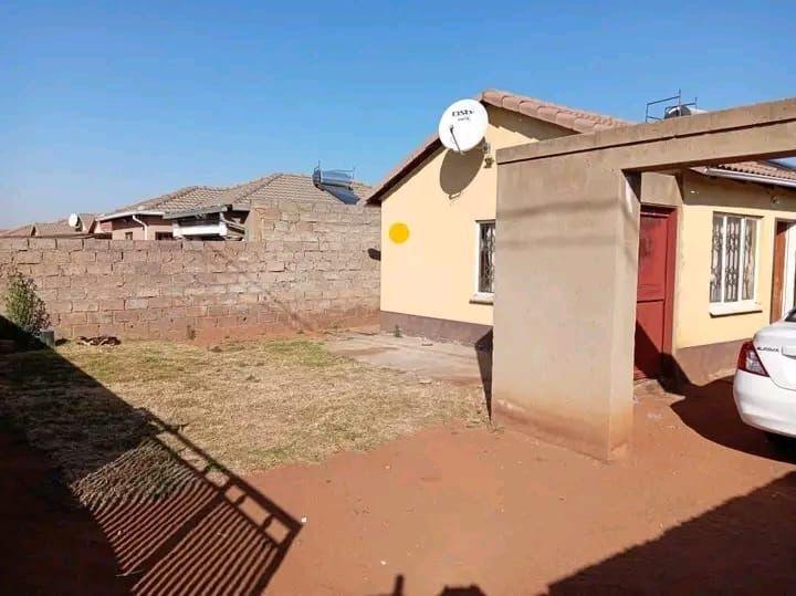 To Let 2 Bedroom Property for Rent in Protea Glen Gauteng