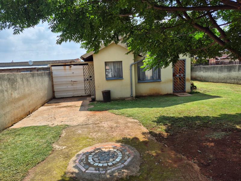2 Bedroom Property for Sale in Vosloorus Gauteng