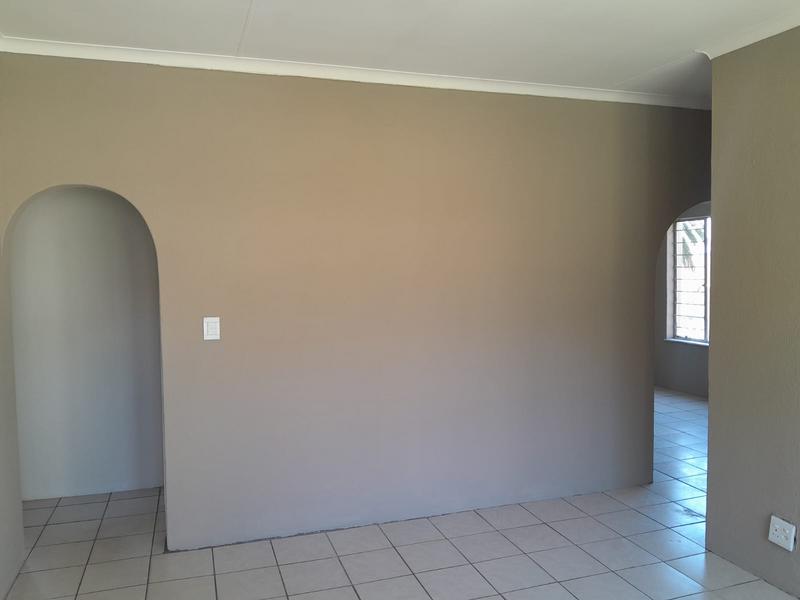 3 Bedroom Property for Sale in Elspark Gauteng