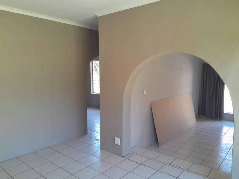 3 Bedroom Property for Sale in Elspark Gauteng
