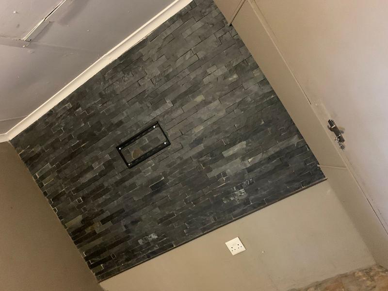 To Let 2 Bedroom Property for Rent in Kensington Gauteng