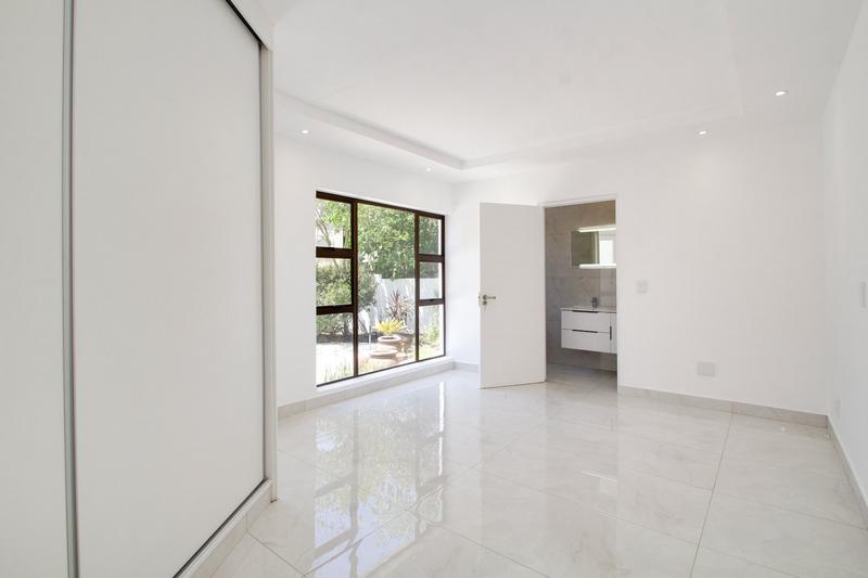 To Let 4 Bedroom Property for Rent in Dainfern Golf Estate Gauteng