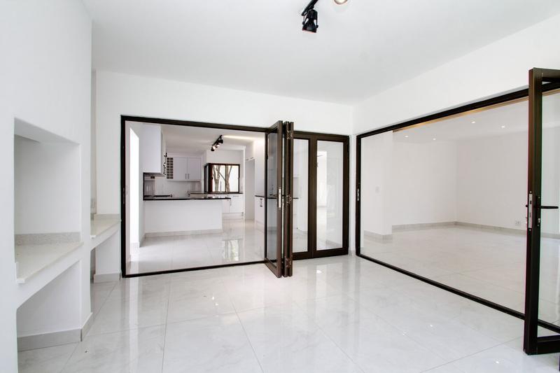 To Let 4 Bedroom Property for Rent in Dainfern Golf Estate Gauteng