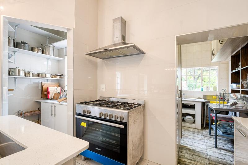 To Let 4 Bedroom Property for Rent in Dainfern Golf Estate Gauteng