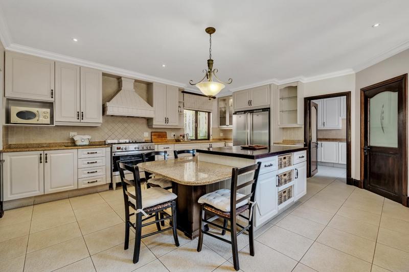 To Let 4 Bedroom Property for Rent in Dainfern Valley Gauteng