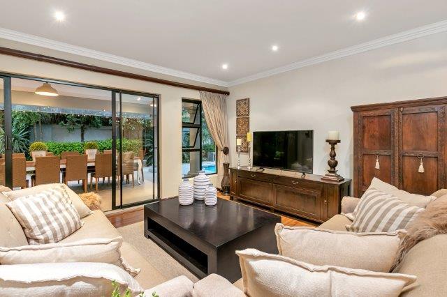 To Let 4 Bedroom Property for Rent in Dainfern Valley Gauteng