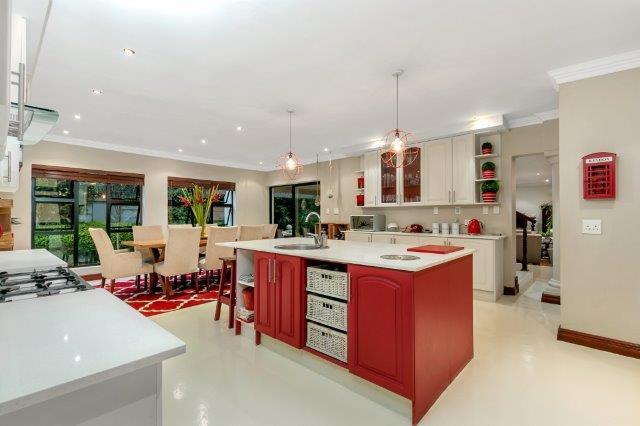 To Let 4 Bedroom Property for Rent in Dainfern Valley Gauteng