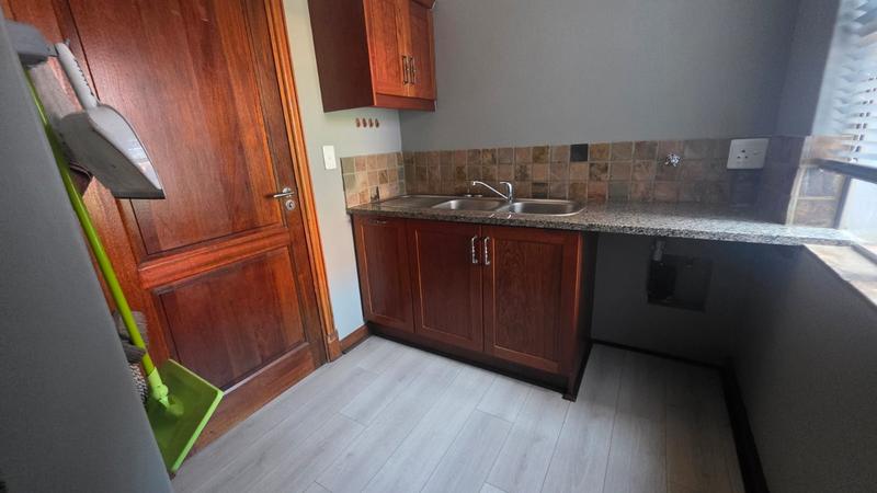 To Let 3 Bedroom Property for Rent in Midstream Estate Gauteng
