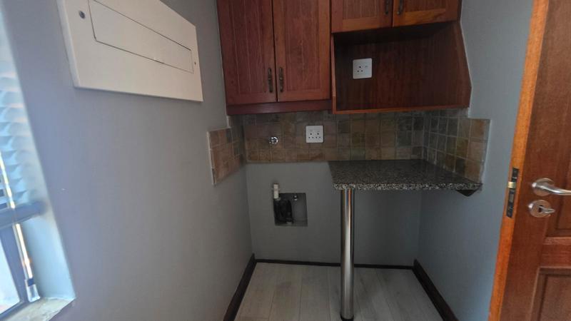 To Let 3 Bedroom Property for Rent in Midstream Estate Gauteng