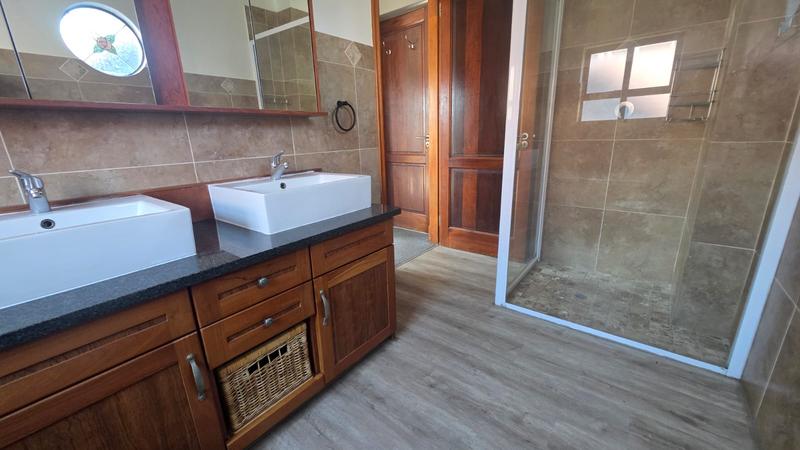 To Let 3 Bedroom Property for Rent in Midstream Estate Gauteng