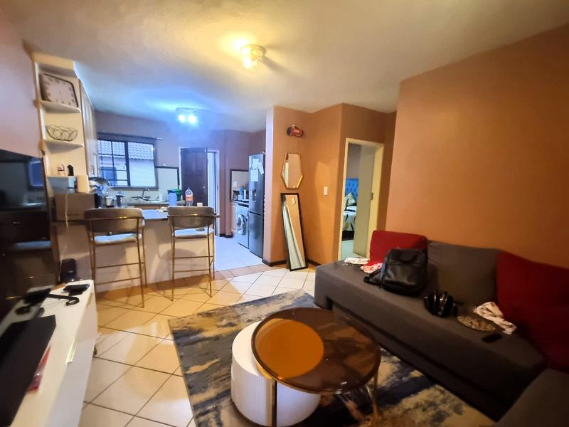 To Let 2 Bedroom Property for Rent in Mooikloof Ridge Gauteng