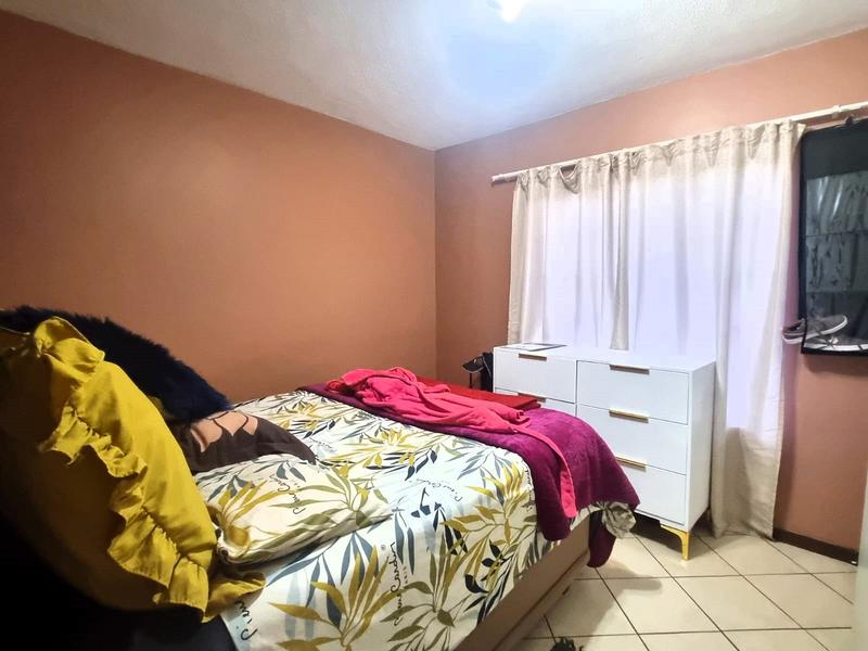 To Let 2 Bedroom Property for Rent in Mooikloof Ridge Gauteng