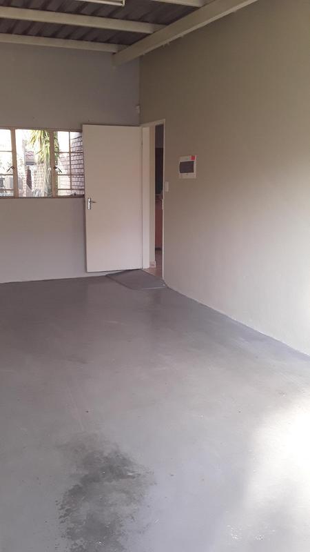 2 Bedroom Property for Sale in Amberfield Crest Estate Gauteng