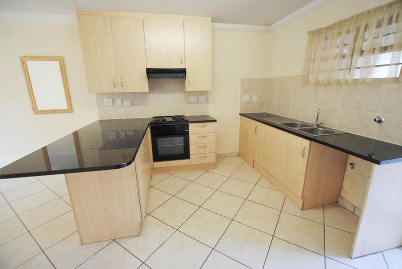 1 Bedroom Property for Sale in Paulshof Gauteng