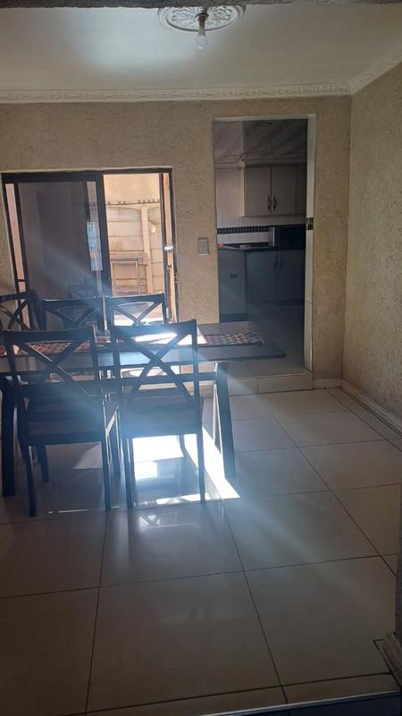 4 Bedroom Property for Sale in Moseleke East Gauteng