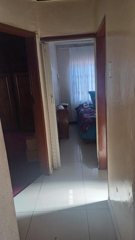 4 Bedroom Property for Sale in Moseleke East Gauteng