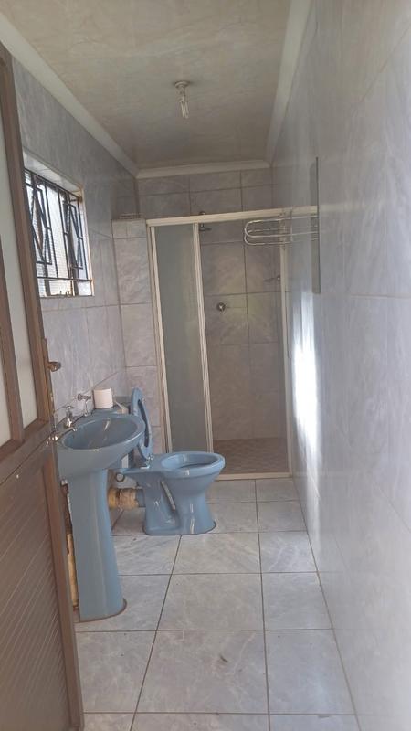 4 Bedroom Property for Sale in Moseleke East Gauteng