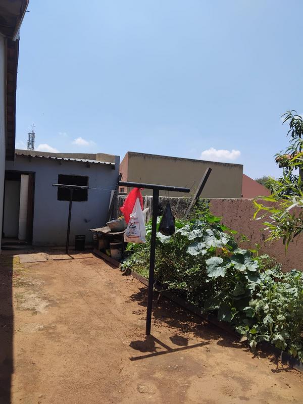 4 Bedroom Property for Sale in Vosloorus Gauteng